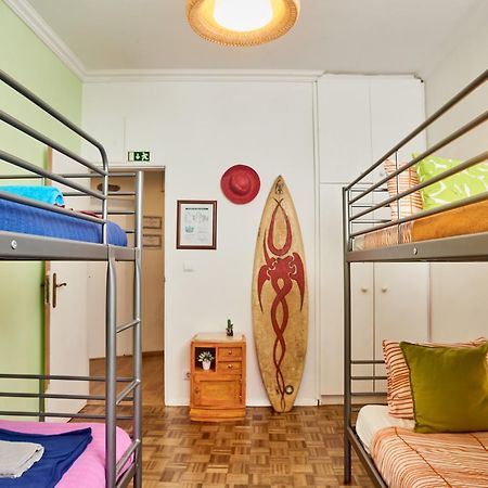 Fisherman'S House Hostel Ericeira Bagian luar foto